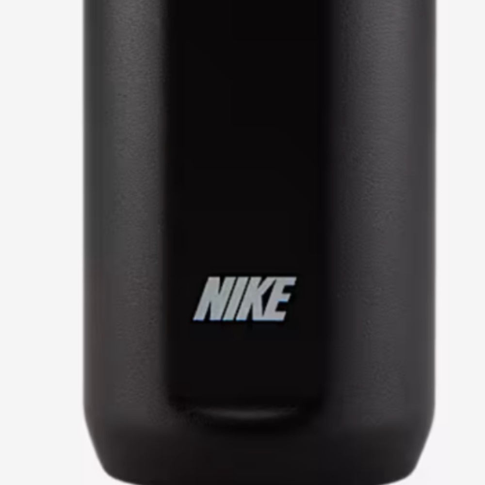 New in box Nike Recharge
Stainless Steel Chug Bottle (24 oz) - Picture 6 of 11